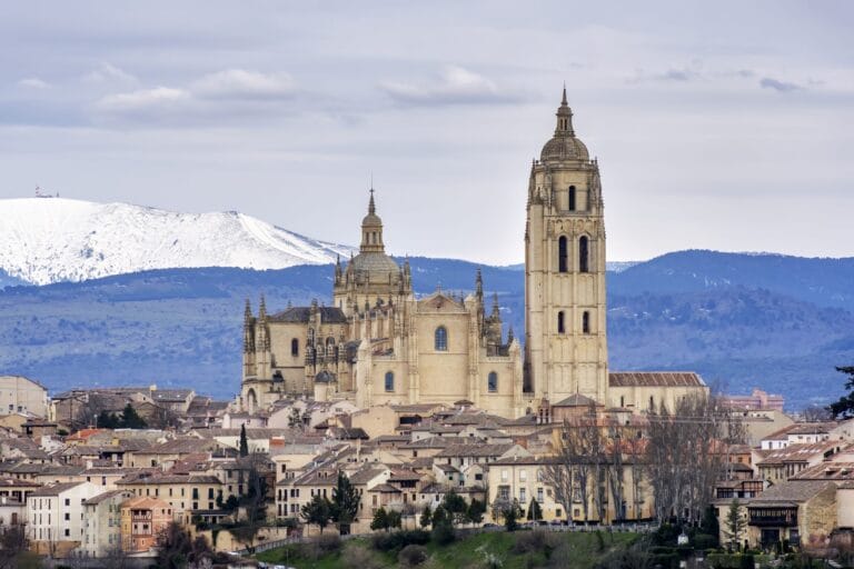 Catedral de Segovia 768x512