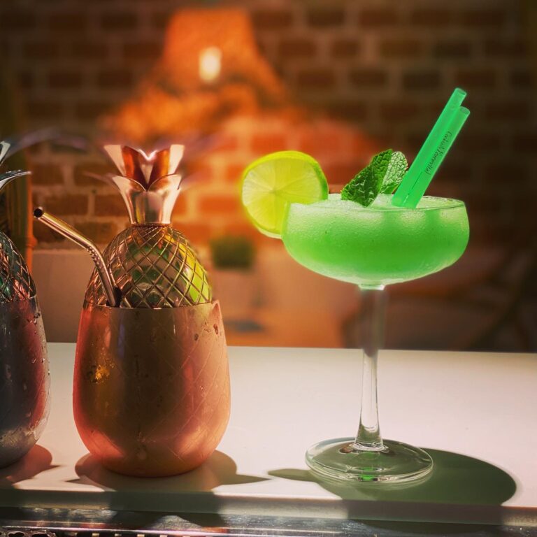 Mojito´s Cocktail Bar 3 768x768
