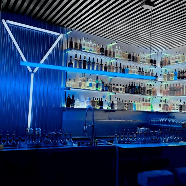 Naked and Famous 6 768x768