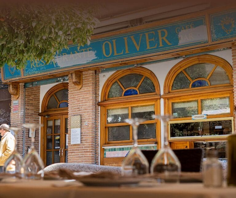 Oliver Restaurante Granada 2 768x643