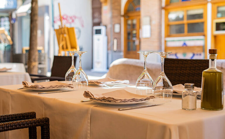 Oliver Restaurante Granada 3 768x476