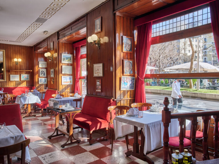 Cafe Gijon 4 768x576