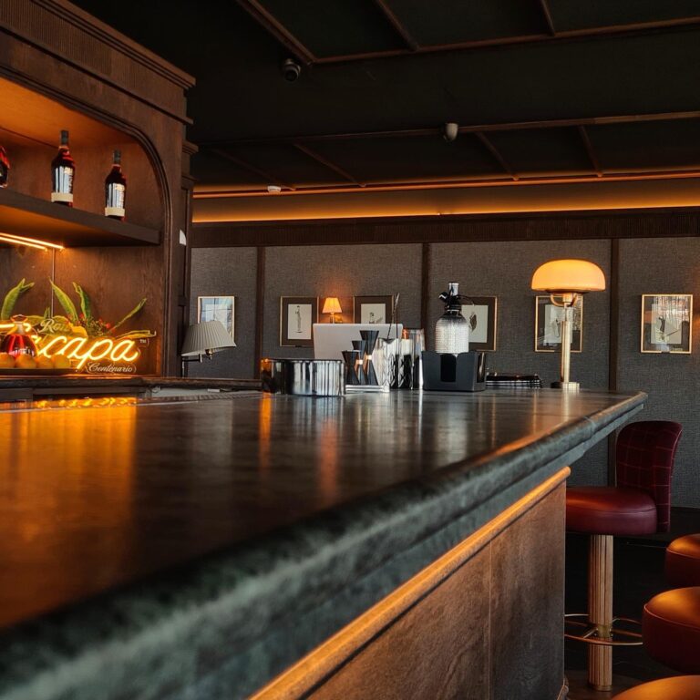 Club Financiero Genova 5 768x768