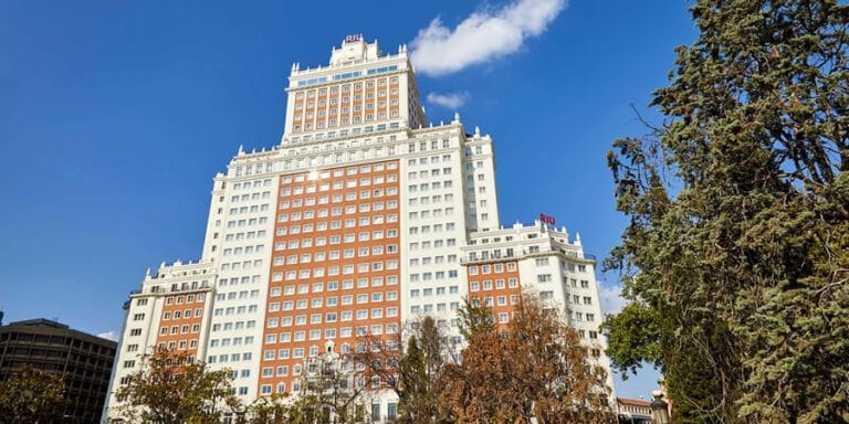 Hotel Riu Plaza Espana 768x384