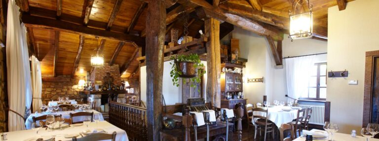 Kate Zaharra 2 768x286