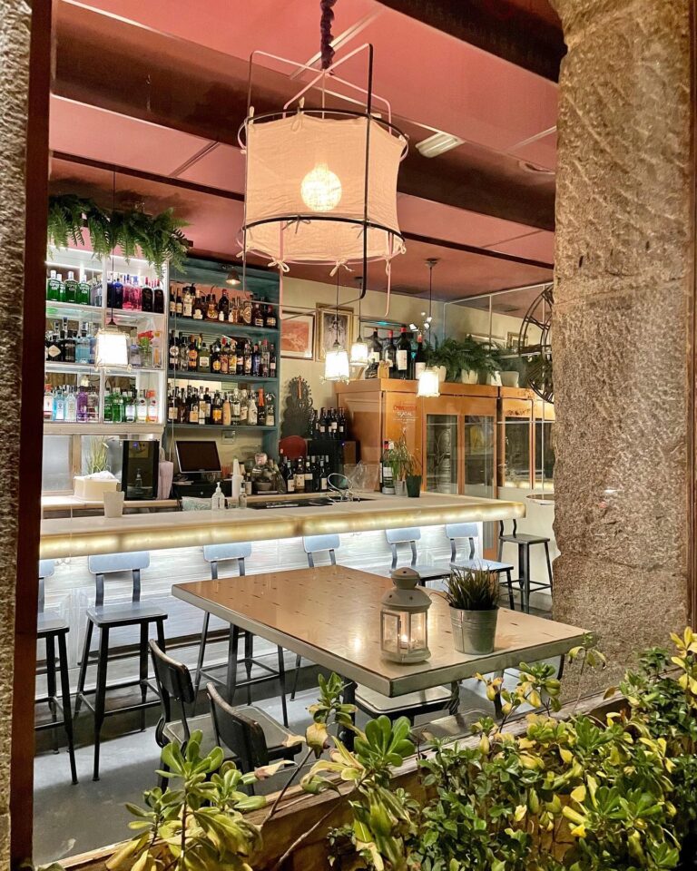 anEl Tapas Lounge Bar 2 768x960