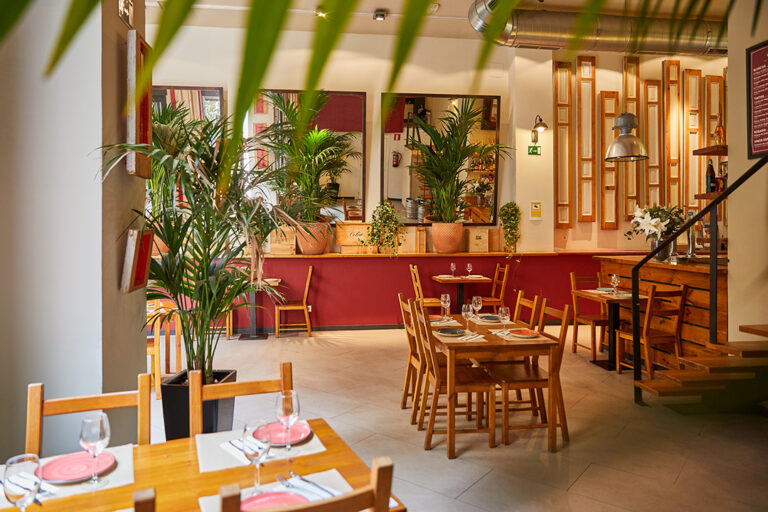 Cafe del Rey Coco Beach Club 768x512