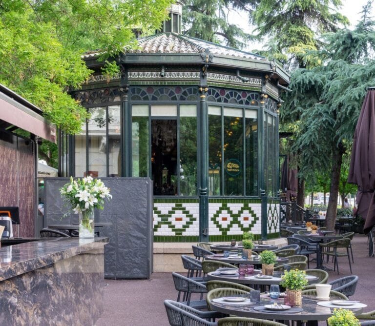 Gran Cafe El Espejo 768x668