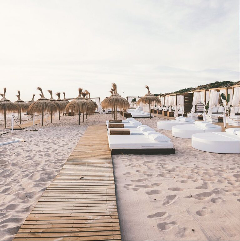 Buda Sunset Club 768x771