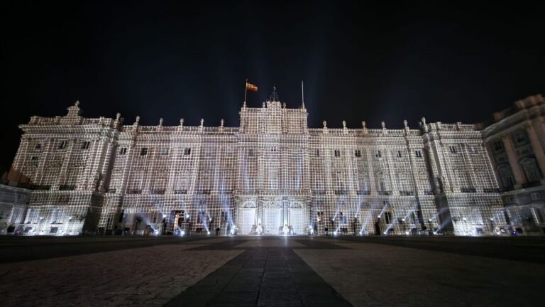 Espectaculo gratuito de videomapping en el Palacio Real de Madrid 768x432