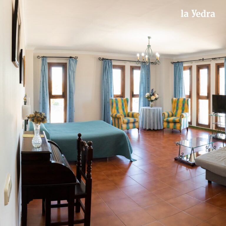 La Yedra Hotel Restaurante 8 768x768