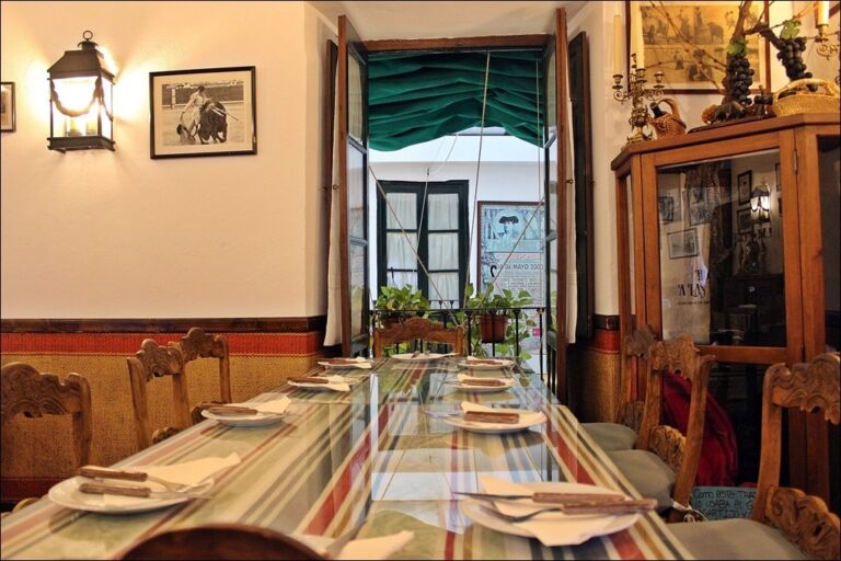 Taberna San Miguel Casa El Pisto 9 768x512