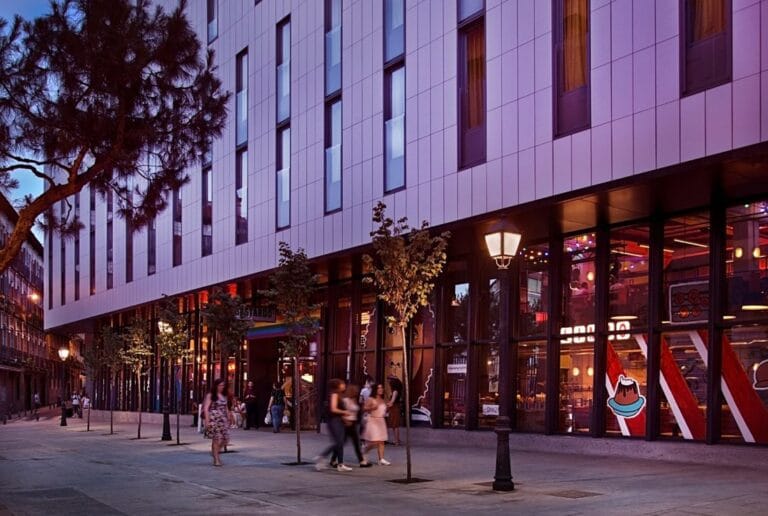 Bastardo Hostel 8 768x516