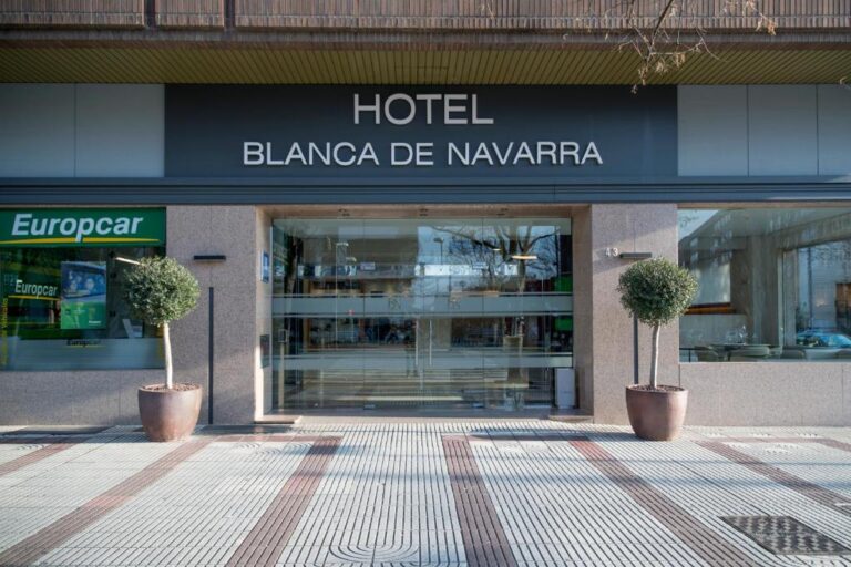 Blanca de Navarra Hotel 3 768x512