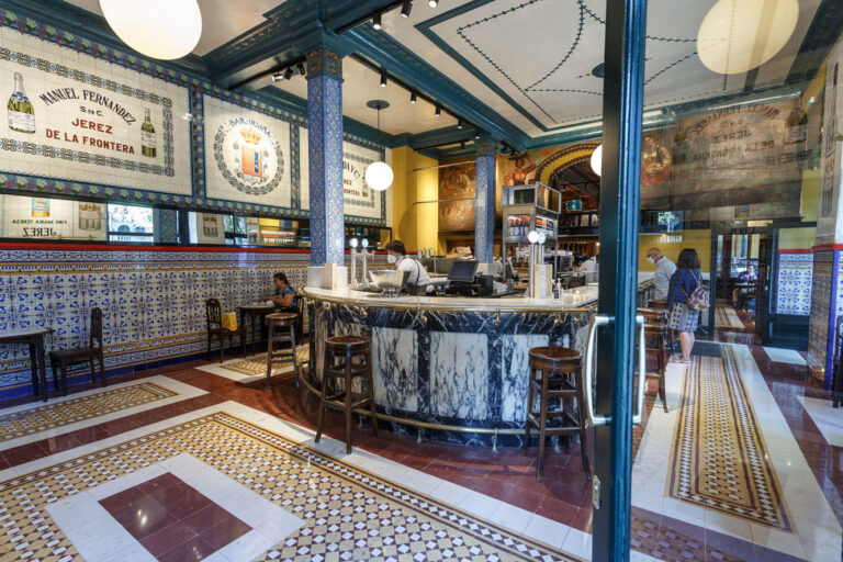 Cafe Iruna Bilbao 5 768x512