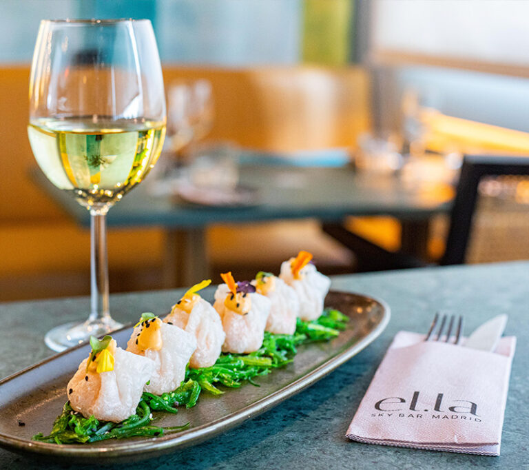 Ella Sky Bar 3 768x682