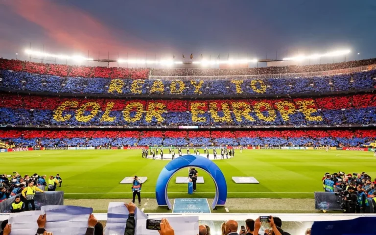 Estadio Camp Nou 768x480
