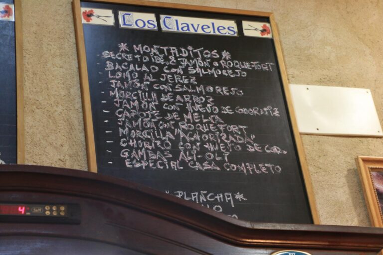 Los Claveles Sevilla 7 768x512