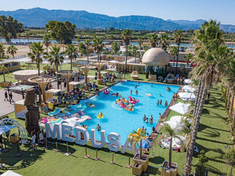 Medusa Beach Club 5 768x576