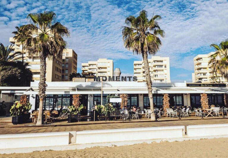 Moments Bar 10 768x533