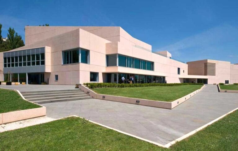 Museo Universidad de Navarra 768x488
