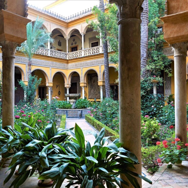 Palacio de Las Duenas 2 768x768