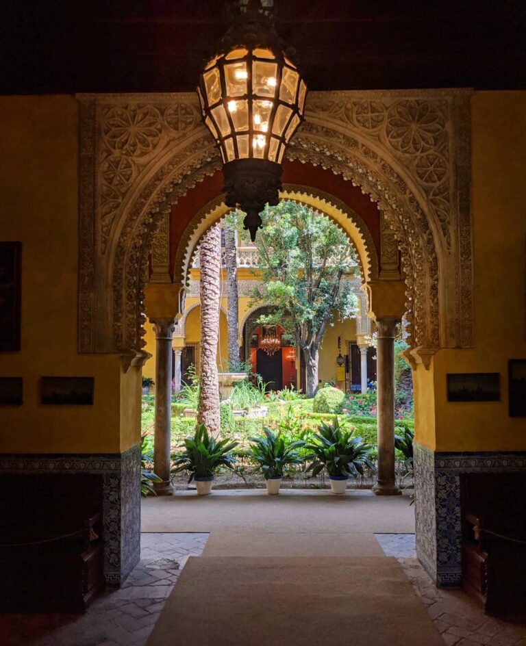 Palacio de Las Duenas 8 768x944