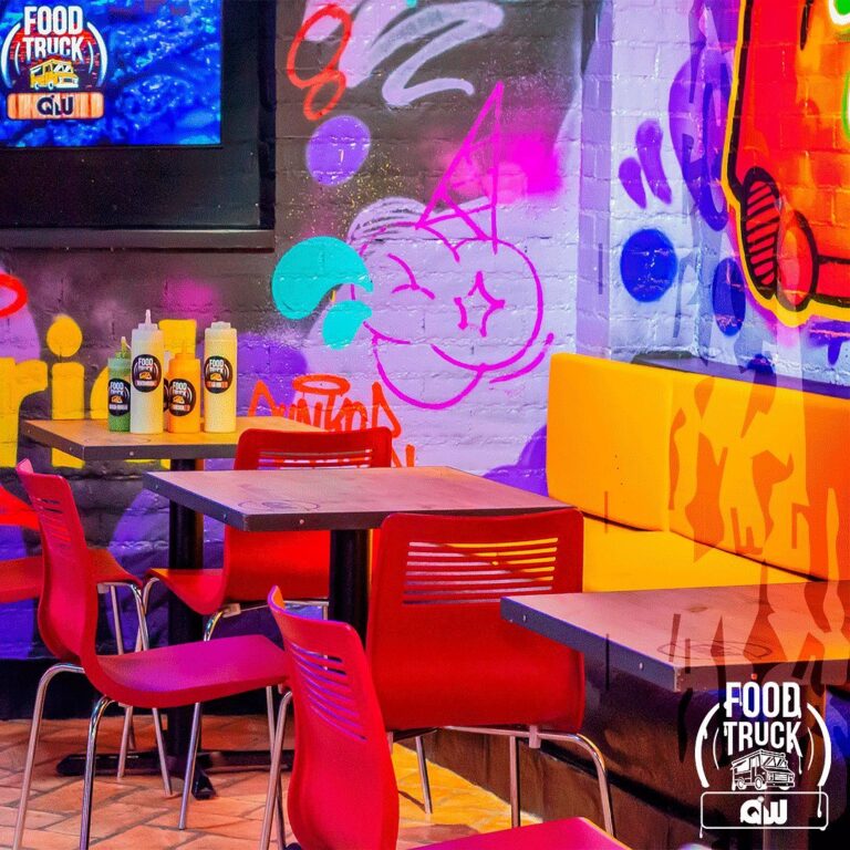 QW Food Truck 6 768x768