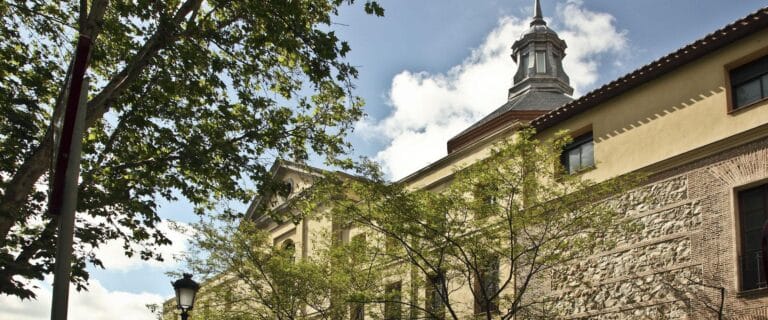 Real Monasterio de Santa Isabel 2 768x320