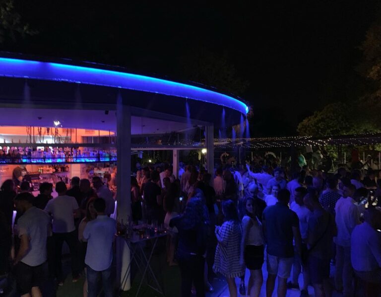 Terraza Atenas 3 768x598