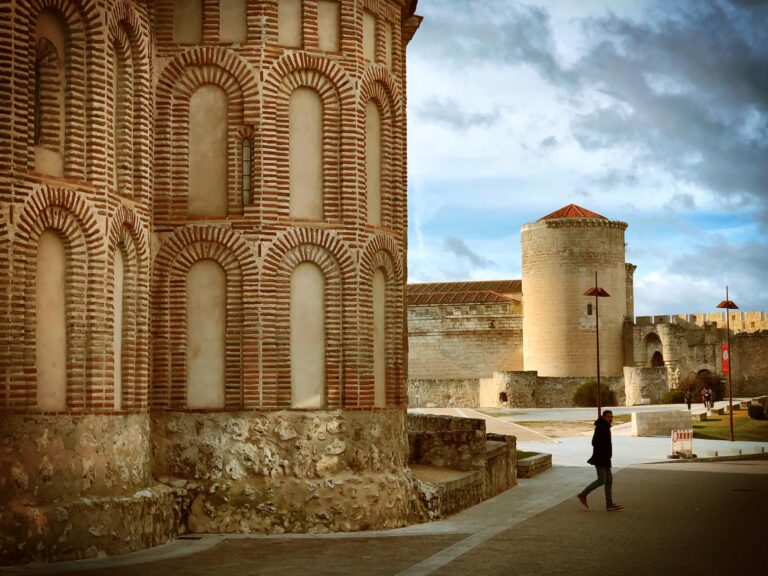Castillo Palacio de Cuellar Duques de Alburquerque 8 768x576