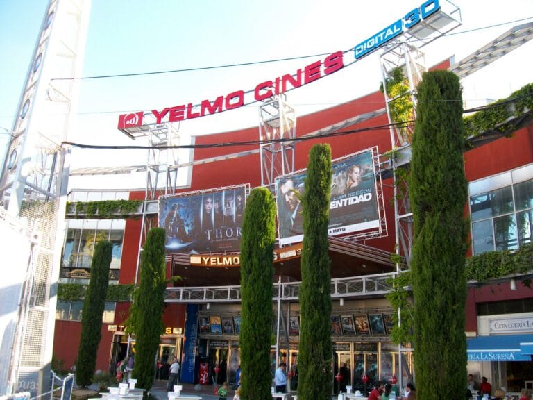 Cine Yelmo Tres Aguas 768x576