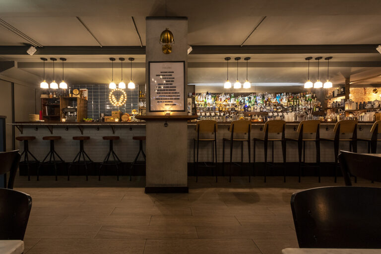 La Mula de Moscu 2 768x512