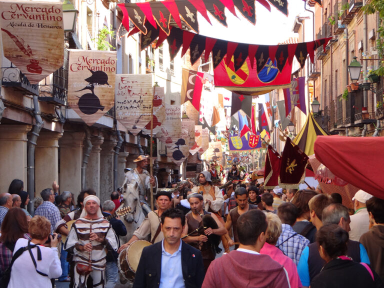 Mercado Medieval Cervantino de Alcala de Henares 2023 768x576