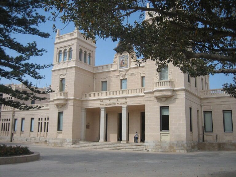 Museo Arqueologico de Alicante 768x576