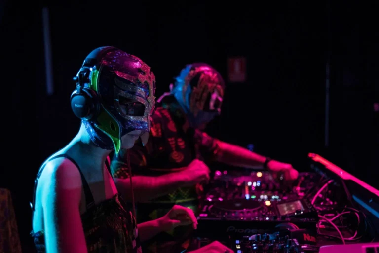 Noche de Muertos La Fiesta en el Circulo de Bellas Artes Madrid 2 768x513