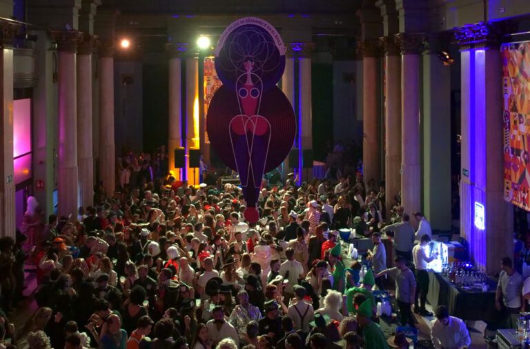 Noche de Muertos La Fiesta en el Circulo de Bellas Artes Madrid 4 1 768x506