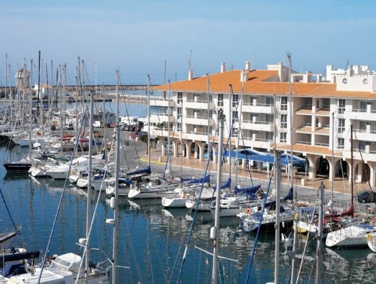 Puerto Deportivo Almerimar 7 768x579