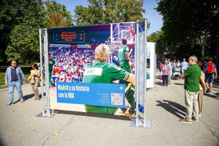 Exposicion de la NBA en el Parque del Retiro 768x512