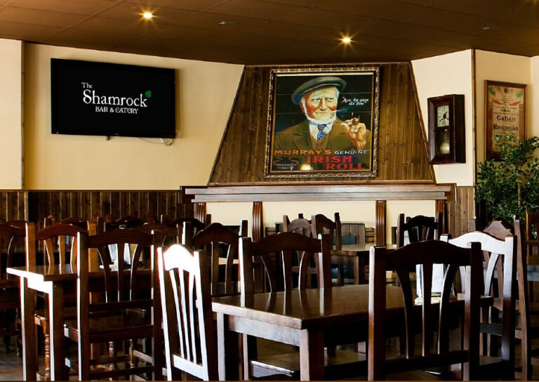 The Shamrock Bar Eatery 2 768x544