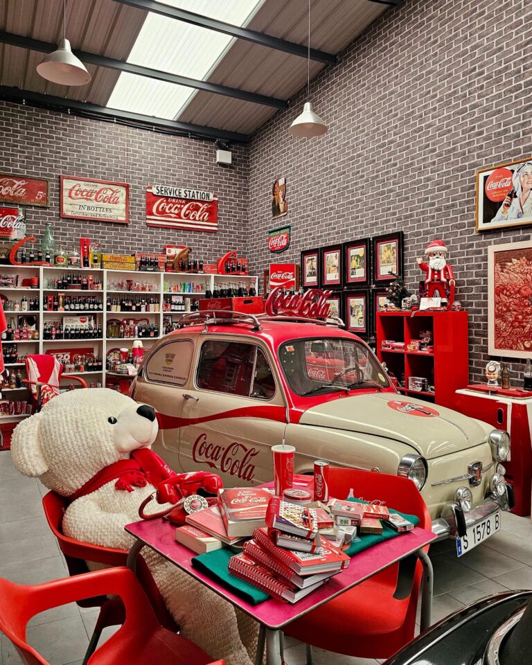 Retromobile El Mejor Garaje de Europa en Erandio 3 768x960