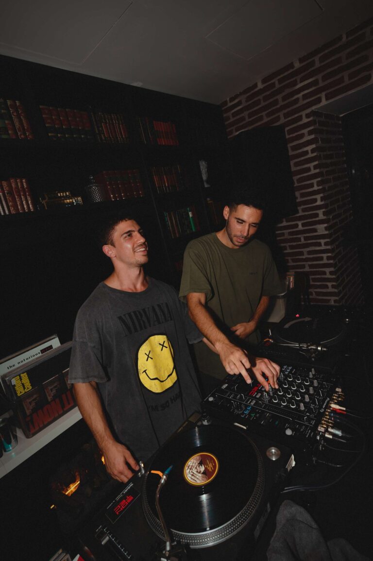 El Plata Club 7 768x1155