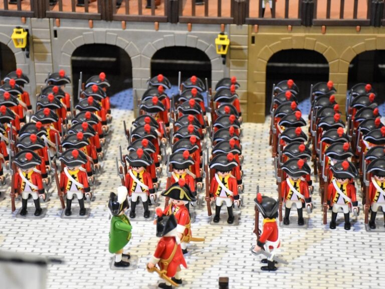 Exposicion Playmobil en Villaviciosa de Odon 2 768x576