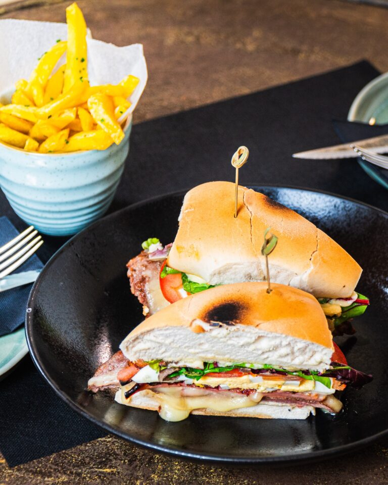 Toga Restaurante 5 768x960