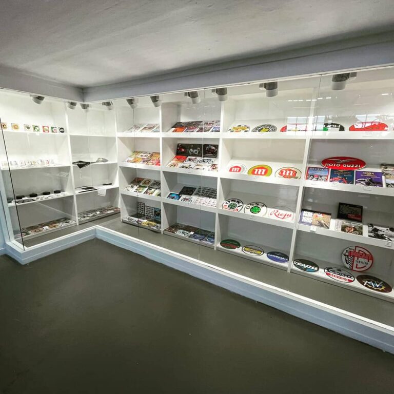 Museo de la Motocicleta Espanola 7 768x768