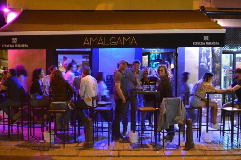 Amalgama Cocktail Bar 4 768x510
