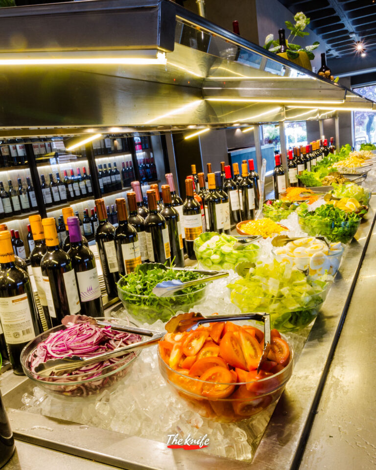 Buffet Carnes Parrilla Argentina en The Knife 2 768x961