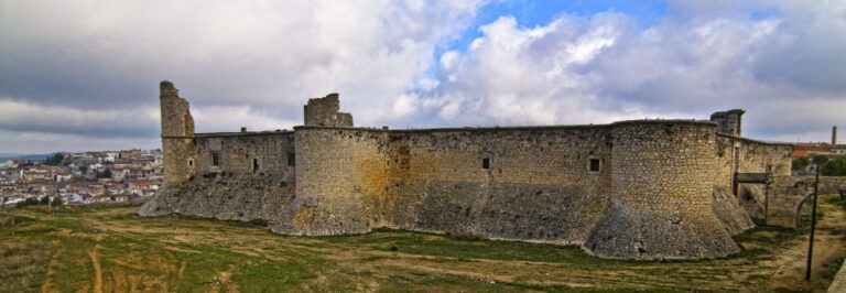 Castillo de los Condes de Chinchon 4 768x266