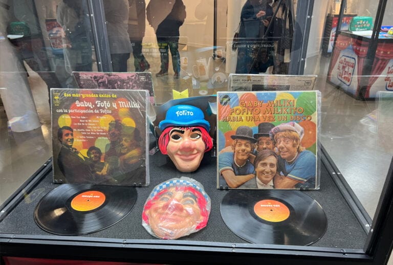 Exposicion Los Payasos de la Tele en el CEART 768x518