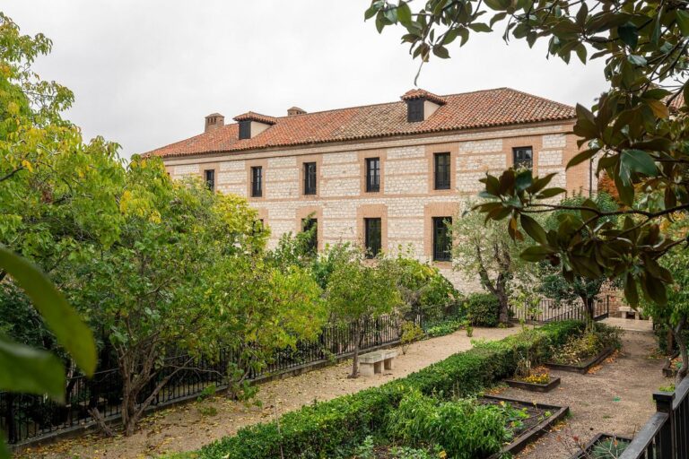 Parador de Turismo de Chinchon Antiguo Monasterio de los Agustinos 3 768x512